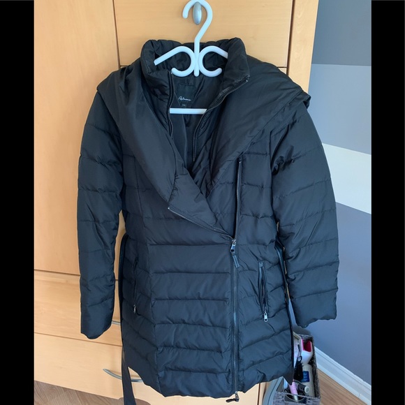 Winter coat - Picture 1 of 2